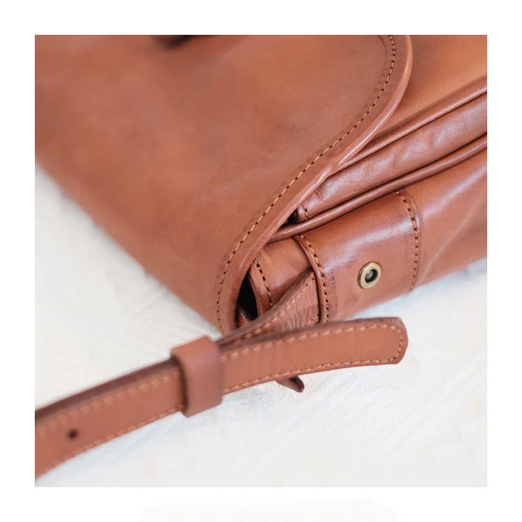 Small Square Leather Messenger Bag with Adjustable Strap – Black & Brown detail image 13