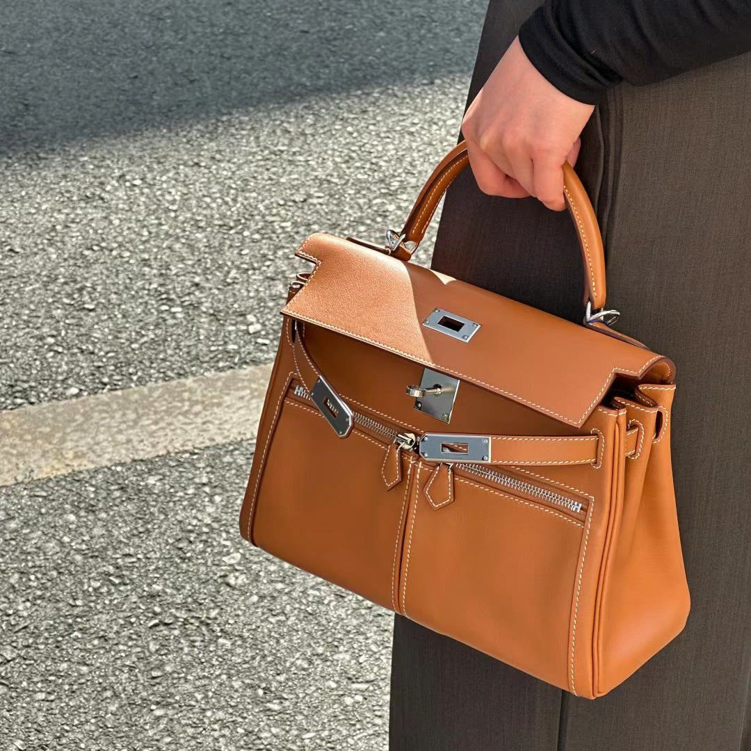 Smooth Calfskin Lakis Bag – Handbag, Shoulder Bag, Crossbody detail image 4