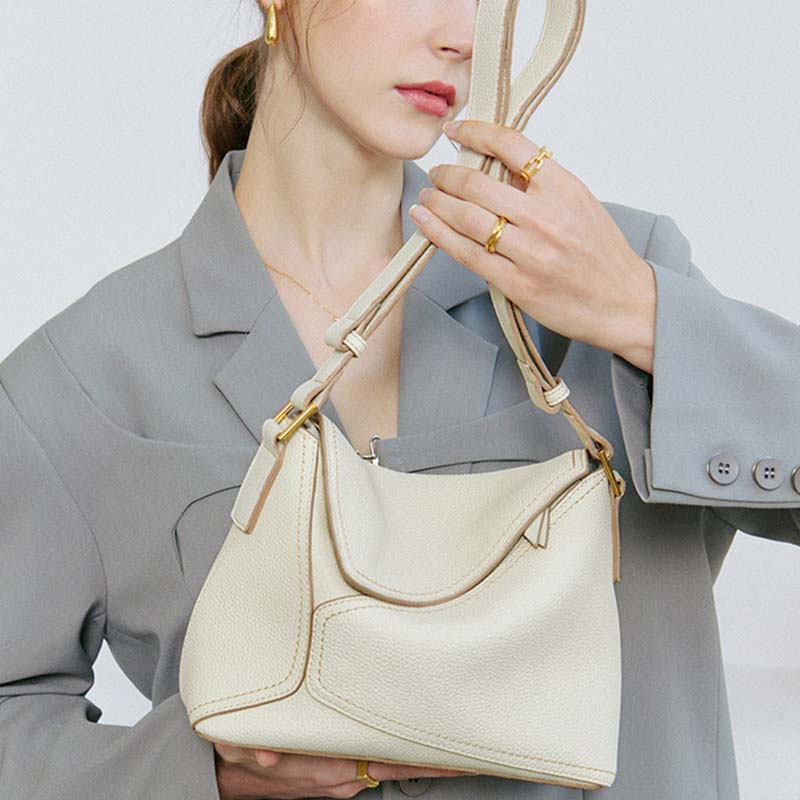 Geometric Dumpling Leather Crossbody Bag with Adjustable Strap detail image 18