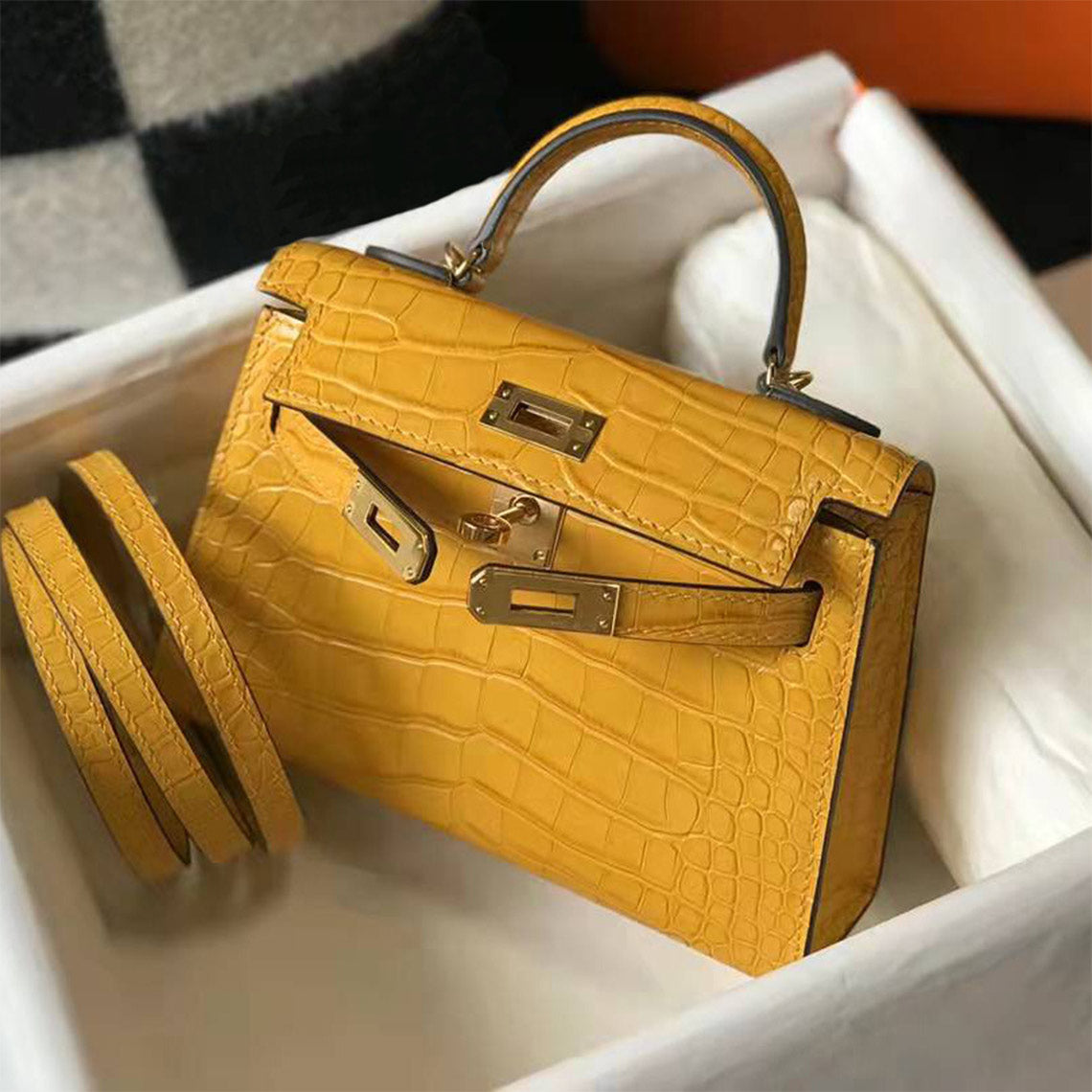 Croc Embossed Leather Mini Top Handle Bag with Detachable Strap detail image 14