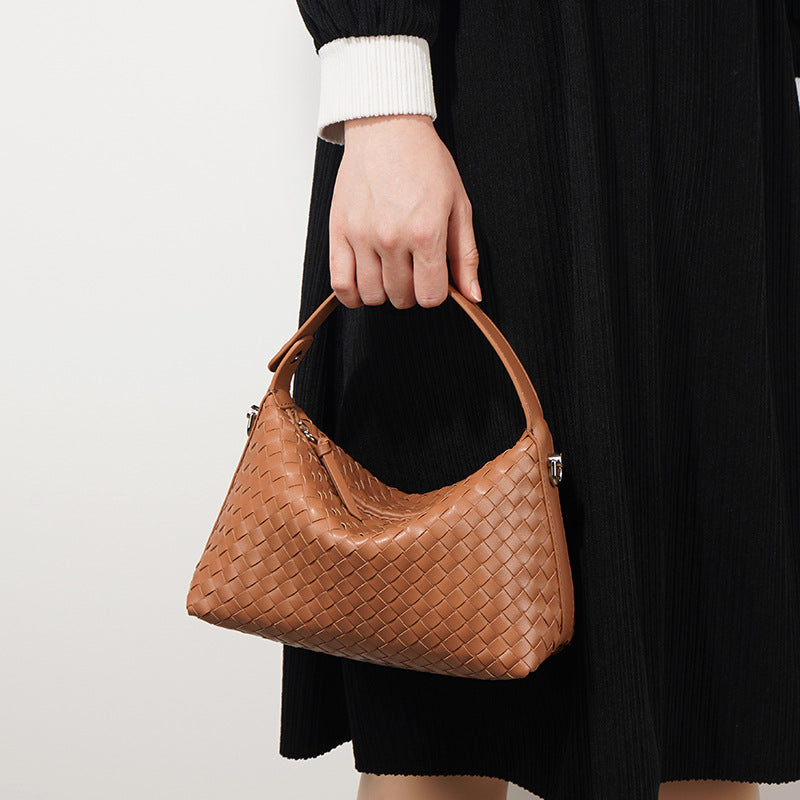 Woven Leather Pillow Bag for Women – Shoulder and Crossbody Handbag detail image 5
