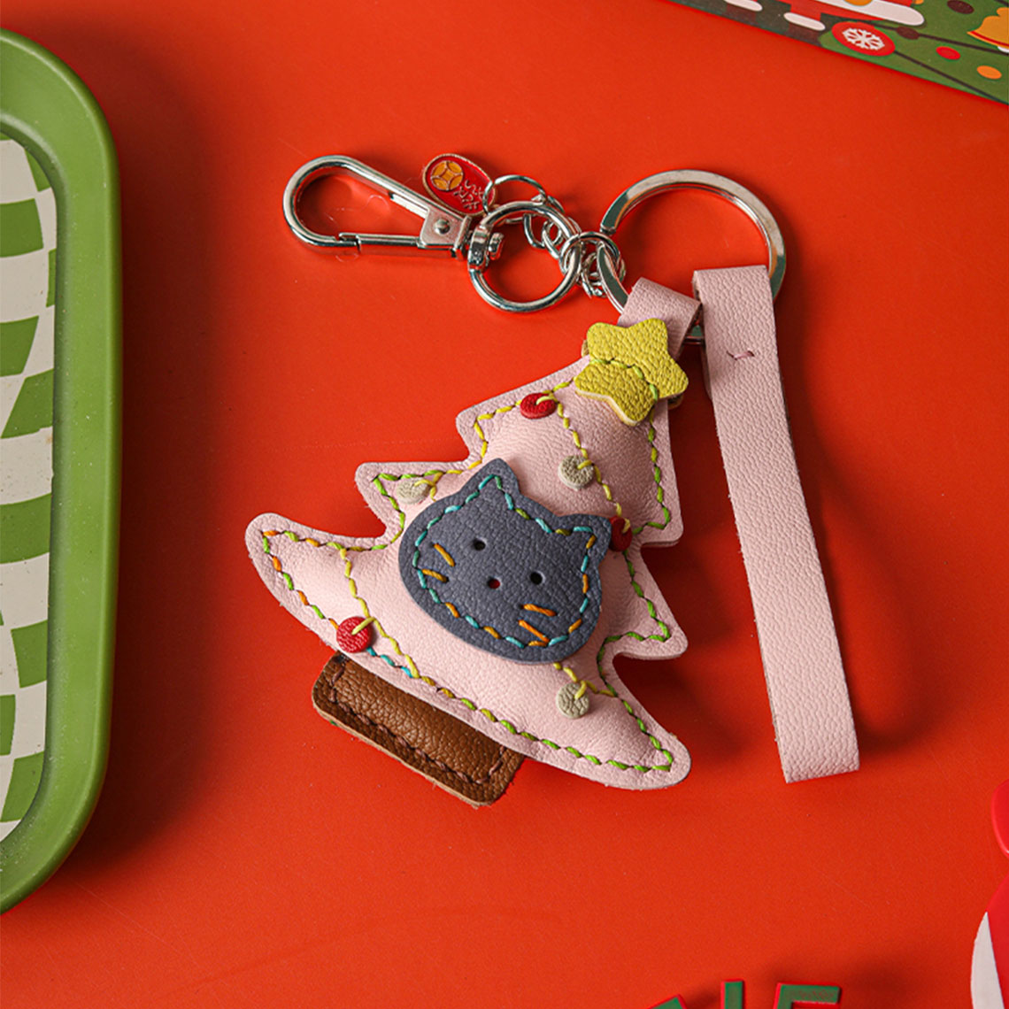 Hand Sewn Leather Kitty Christmas Tree Keychain DIY Kit detail image 6
