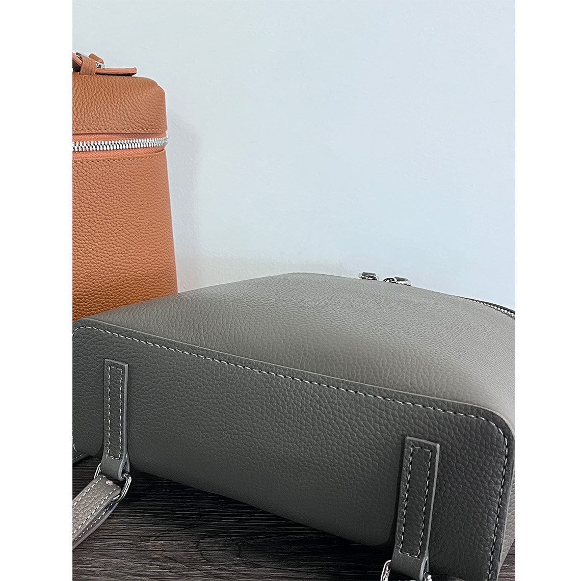 Handsew Your Own Top Grain Leather LP Backpack DIY Kit detail image 9