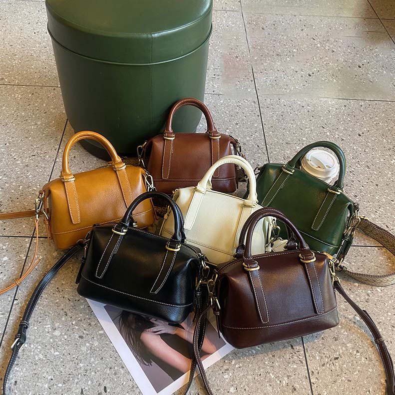 Vegetable-tanned Leather Boston Bag | Cowhide Crossbody Handbag product image 1
