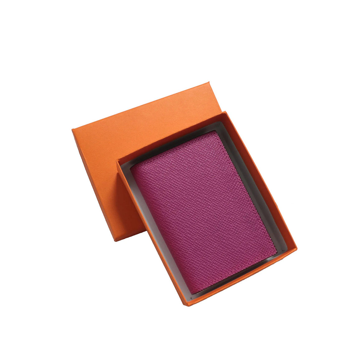 Compact Bifold Card Wallet in Top Grain Leather detail image 16