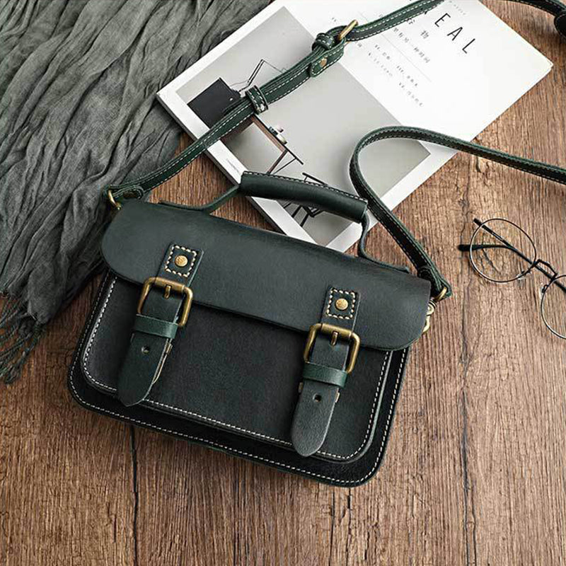 Vegetable Tanned Leather Unisex Messenger Bag detail image 5
