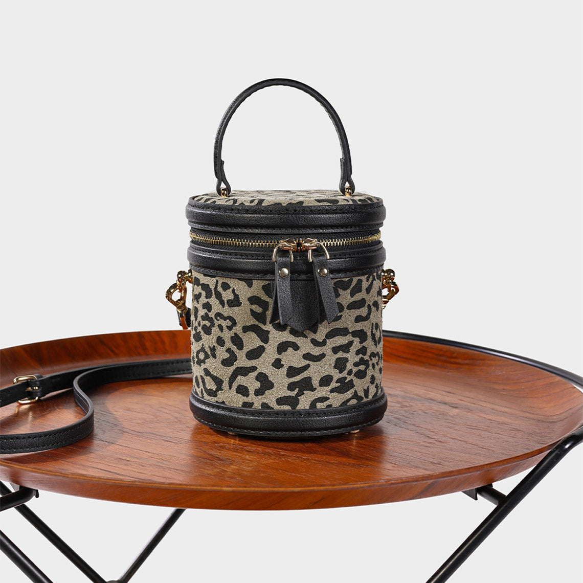 DIY Leather Bucket Bag Kit – Hand Sewn Top Grain Leather, Small & Large Sizes detail image 4