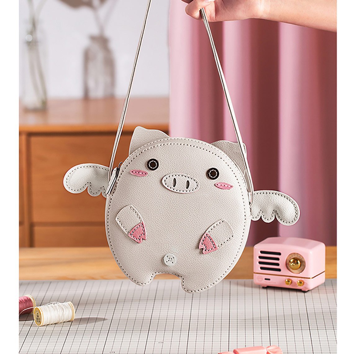 Handsew Gift Leather DIY Kit – Flying Pig Crossbody Bag (Pink/White, Big/Small) detail image 5
