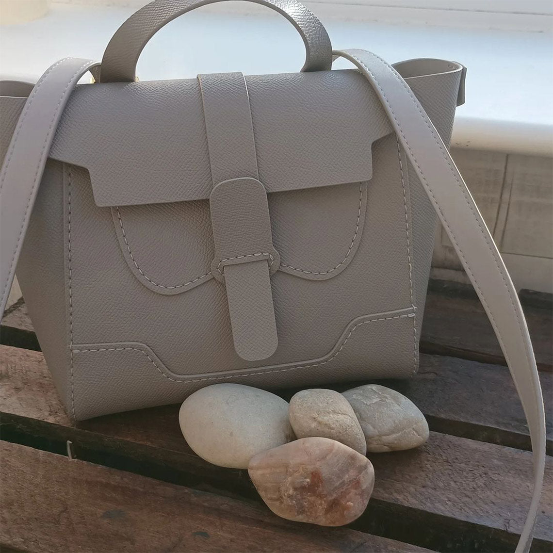 Handsewgift Leather Maestro Bag DIY Kit – Grey detail image 4