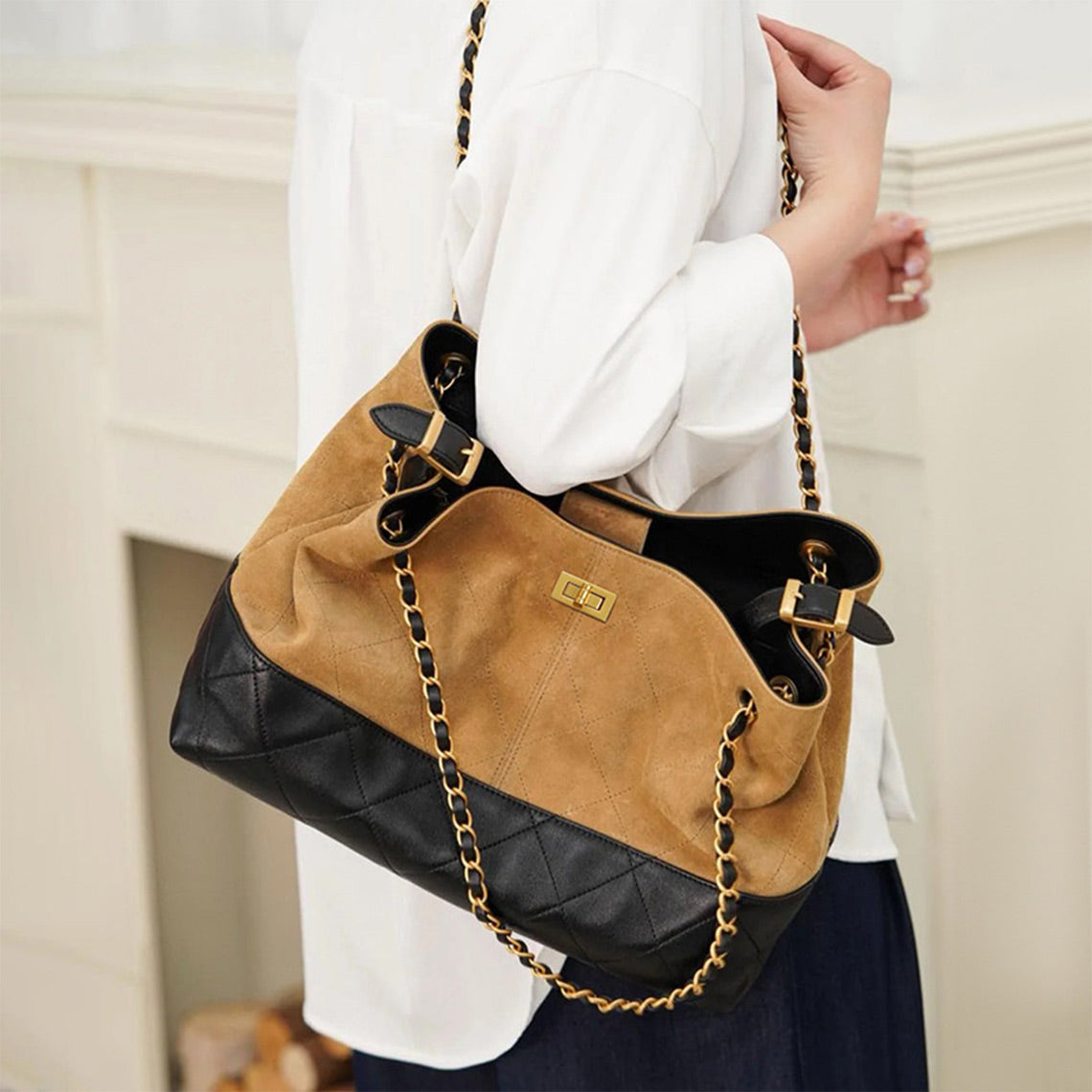 Suede Leather Quilted Chain Shoulder Bag – Brown, Grey, Wine detail image 2