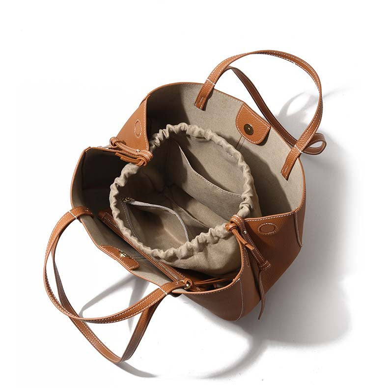 Genuine Leather Pleated Tote Bag with Matching Pouch – Large Capacity Handbag detail image 3