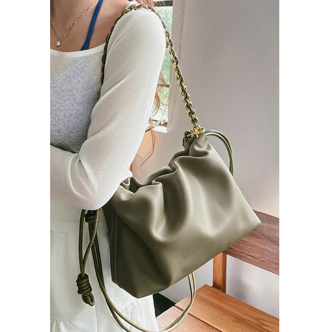 Hand Sewn Leather Drawstring Chain Clutch DIY Kit detail image 9