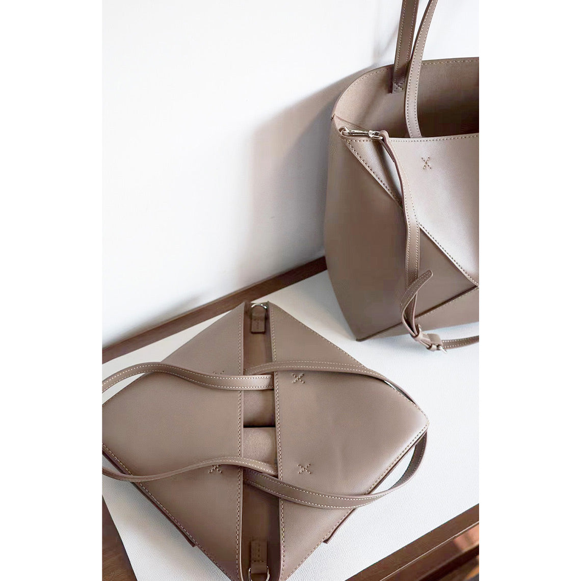 HANDSEWGIFT Leather Fold Tote Bag DIY Kit – Grey detail image 6