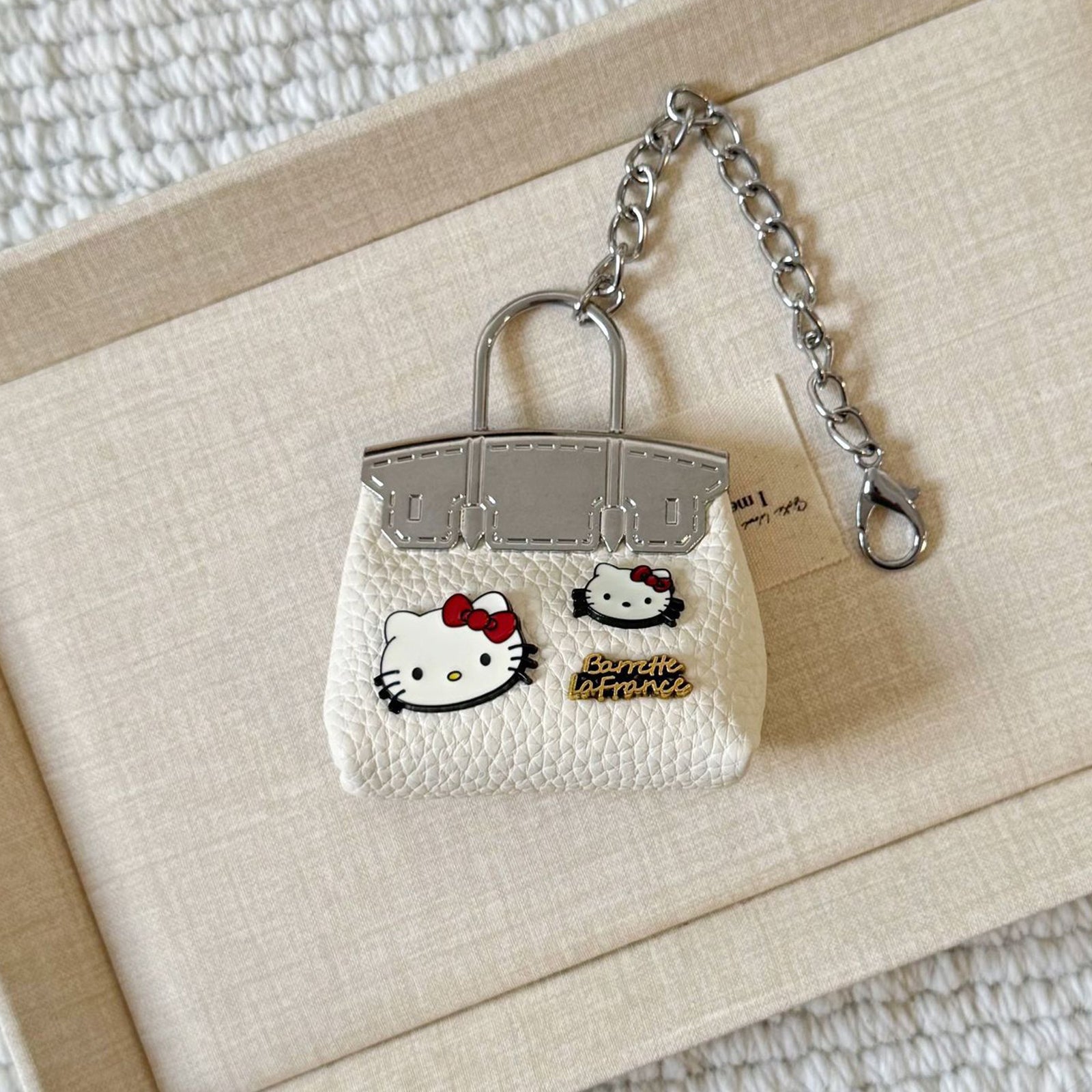 Mini Bag Charm Keychain with Cat Motif – PU Leather, 5.5 x 6.6 cm detail image 4