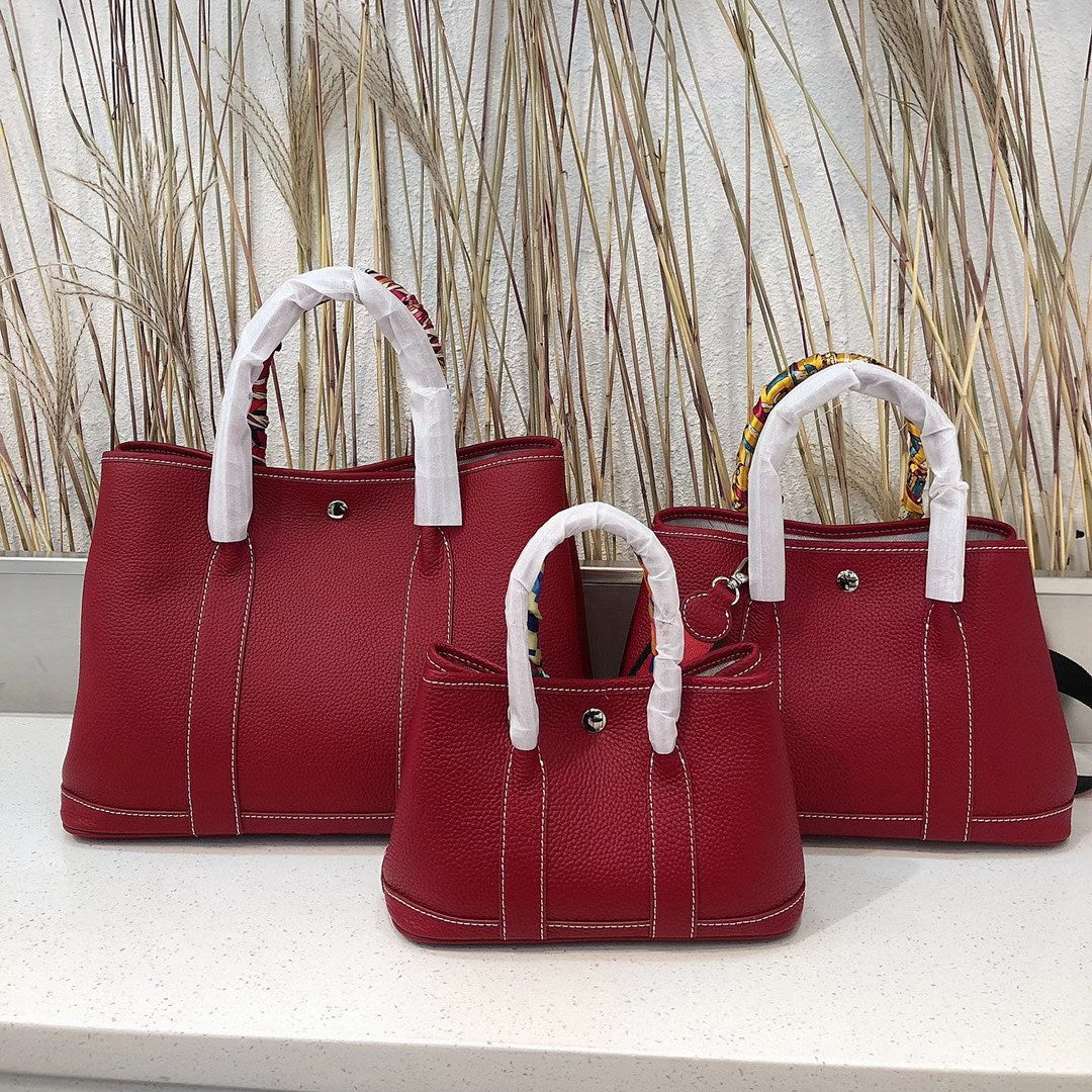 Top Grain Leather Tote Bag with Removable Canvas Strap detail image 8