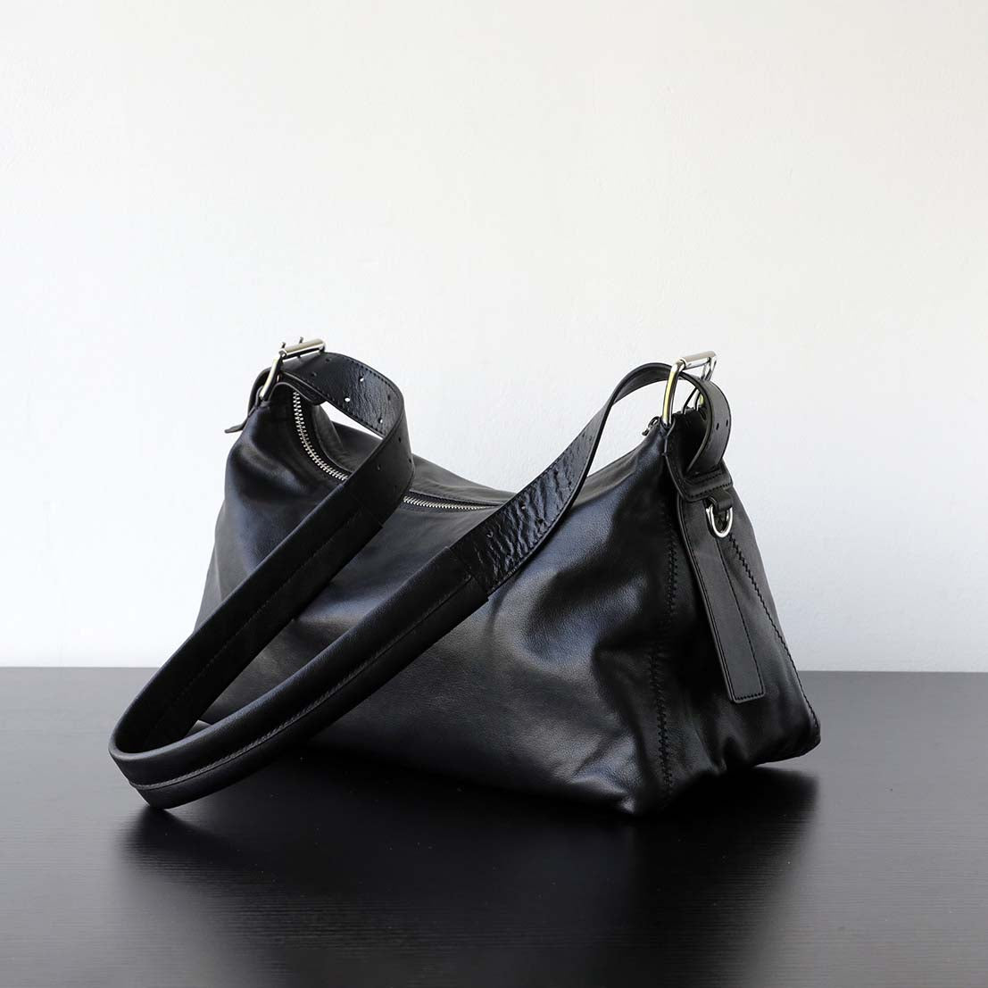 Vegetable Tanned Leather Hobo Bag detail image 16