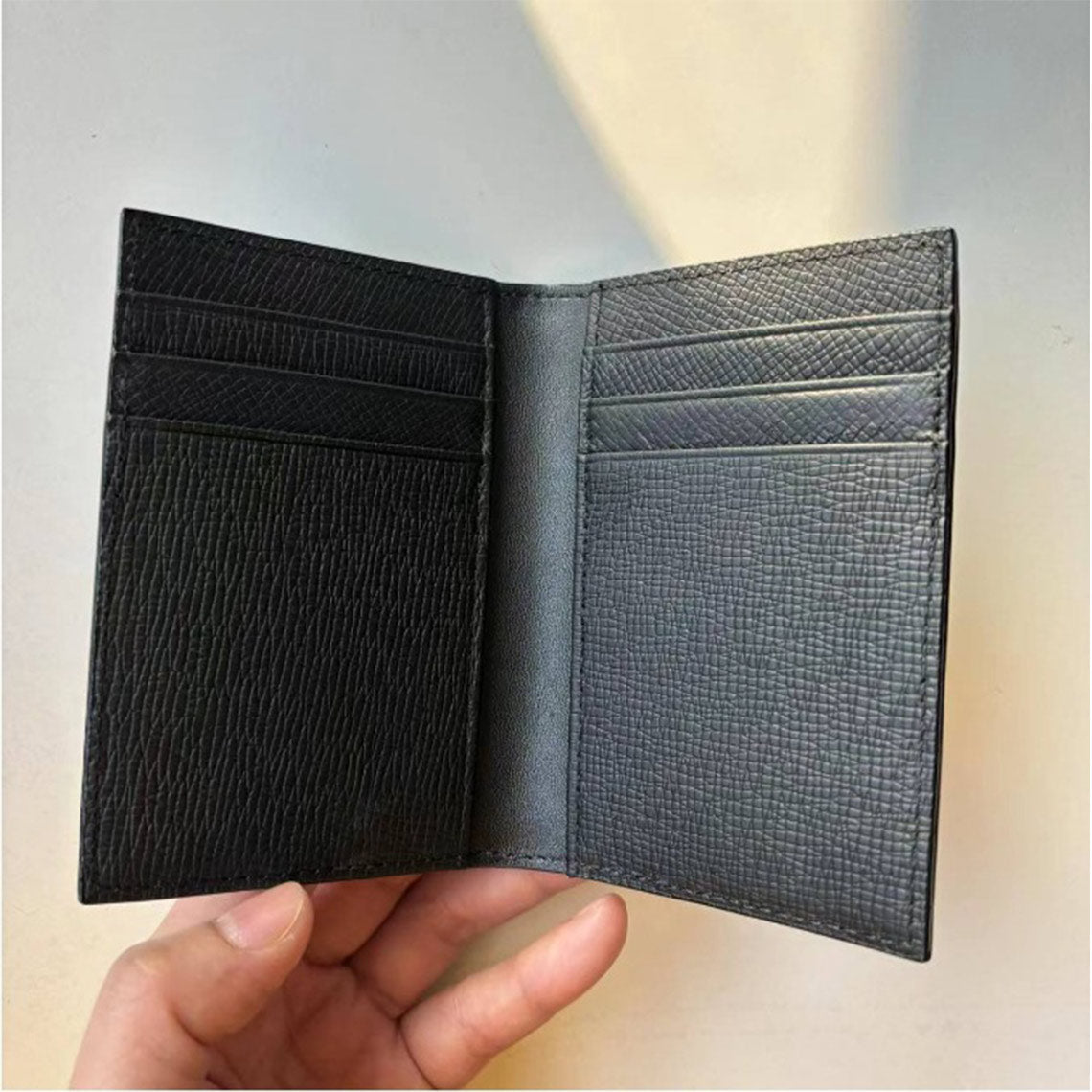 Compact Bifold Card Wallet in Top Grain Leather detail image 3