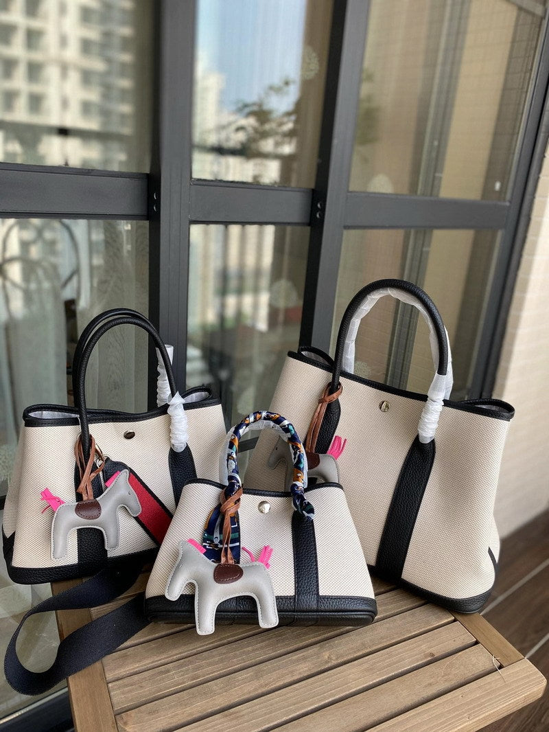 Canvas & Leather Tote Bag with Contrast Color – Three Sizes, Nine Colors detail image 1