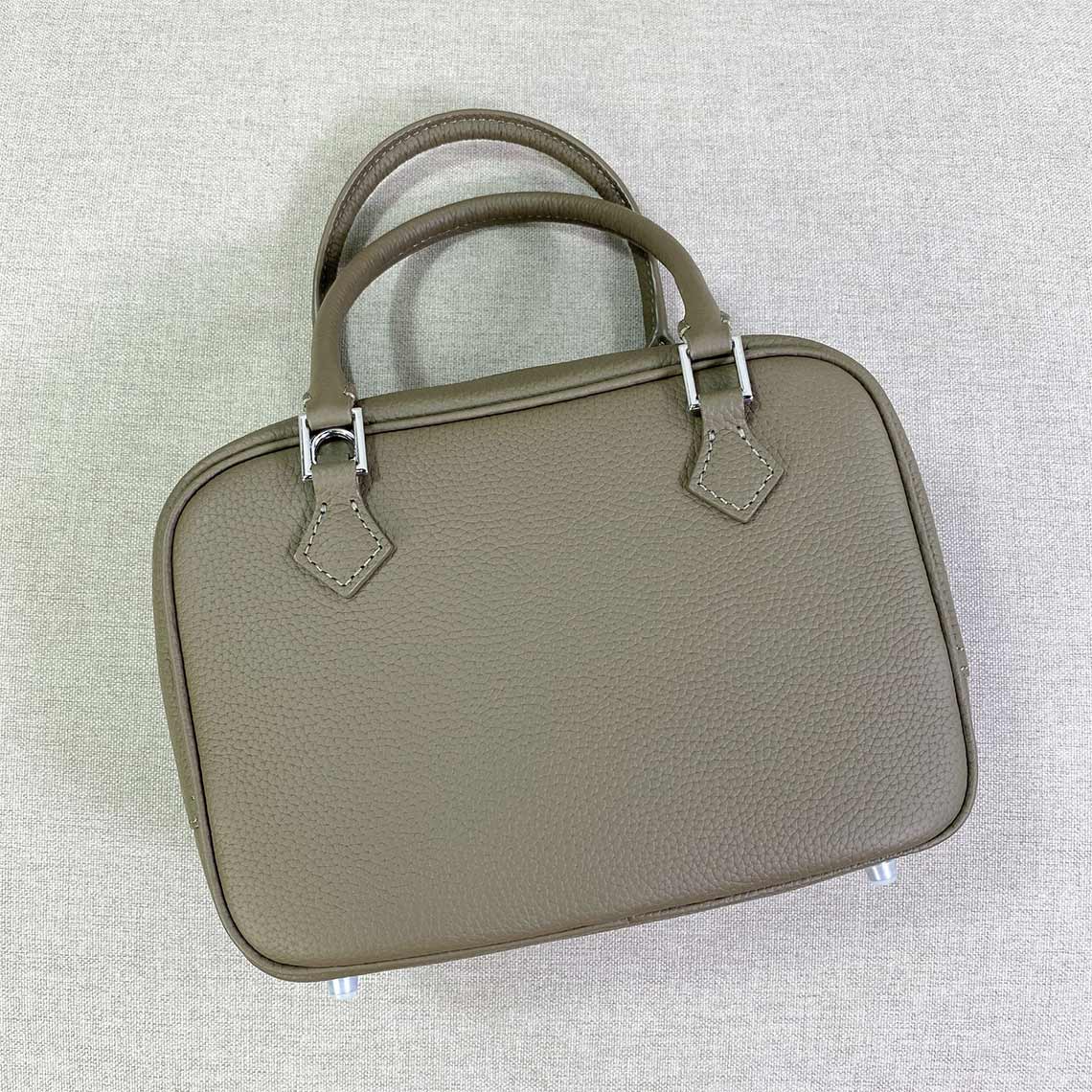 Top Grian Leather Mini Plume Bag – Top Grain Leather, Detachable Strap detail image 9
