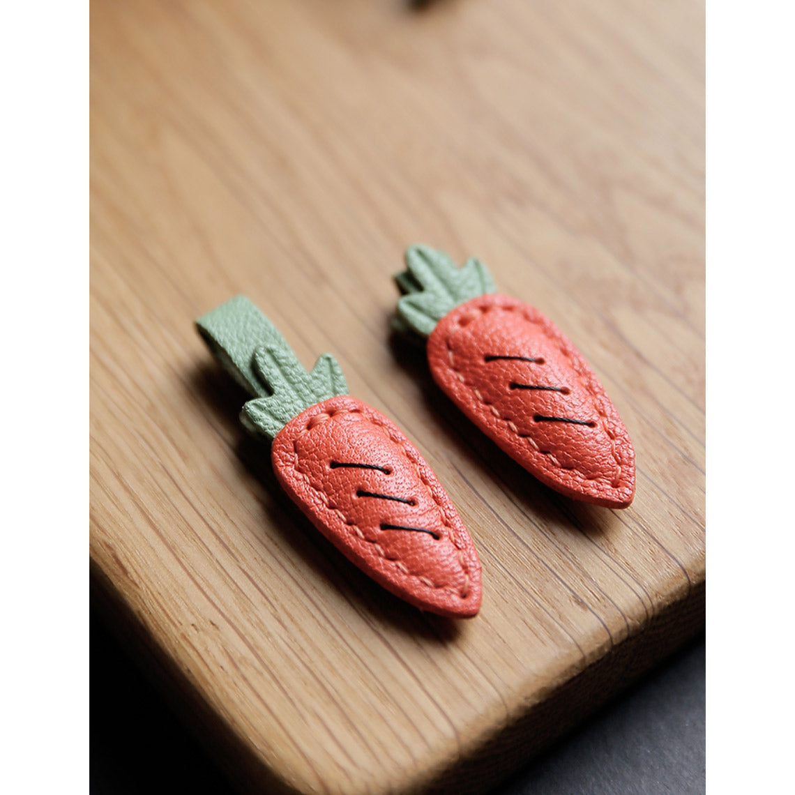 Bunny & Carrot Keychain DIY Kit – Goatskin Leather Hand Sewing Craft detail image 2