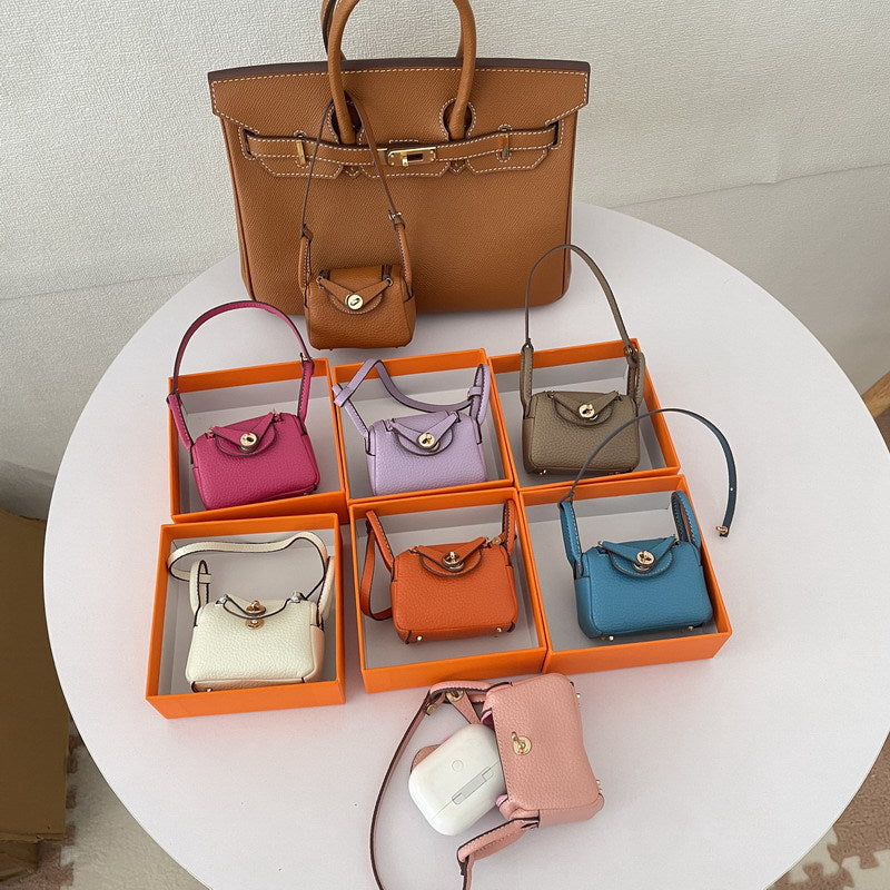 Mini Shoulder Bag Charm Keychain PU Leather Earphone Storage detail image 4