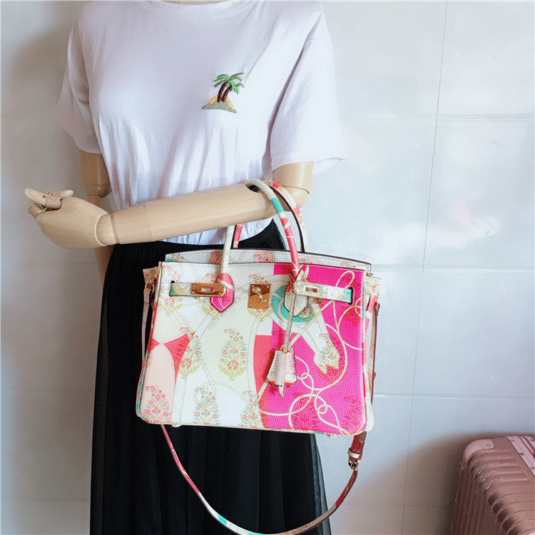 Graffiti Top Handle Bag 30cm Top Grain Leather Shoulder Bag detail image 3