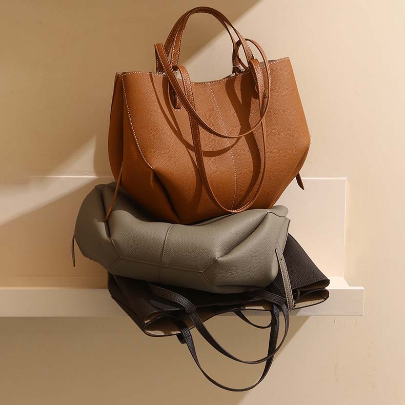 Genuine Leather Pleated Tote Bag with Matching Pouch – Large Capacity Handbag detail image 4