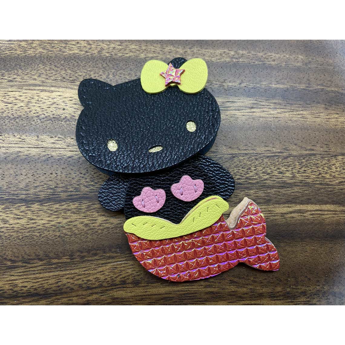 Mermaid Kitty Leather DIY Keychain & Charm Kit – Hand-Stitched Lambskin detail image 8