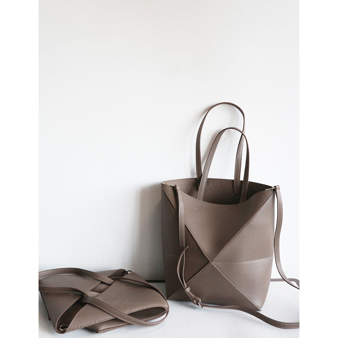 HANDSEWGIFT Leather Fold Tote Bag DIY Kit – Grey detail image 1