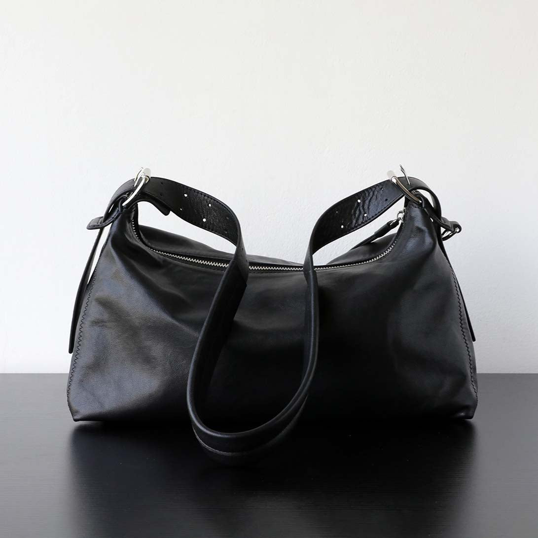 Vegetable Tanned Leather Hobo Bag detail image 3
