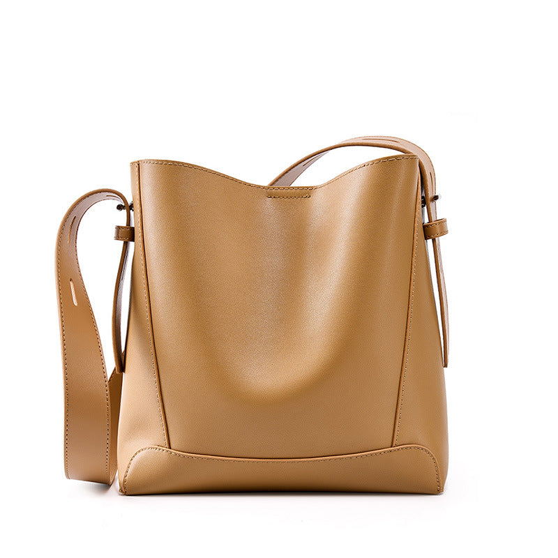 Minimalist Leather Bucket Bag - Large Capacity Commuter Shoulder Bag product image 1