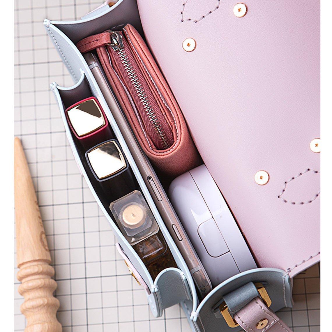 HandsewGift Leather Small Satchel Bag DIY Kit detail image 6
