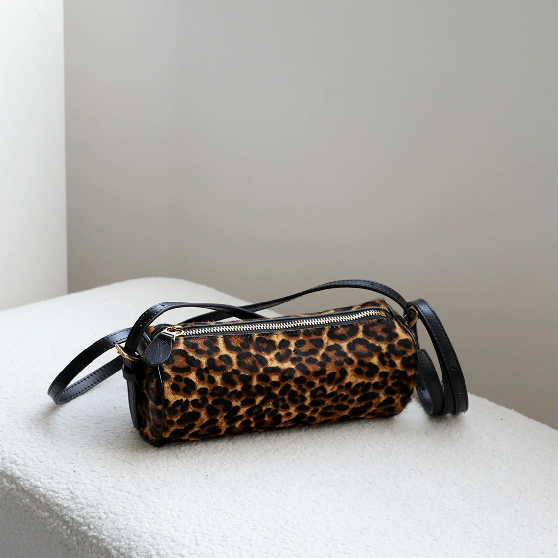 Cylinder Leather Bag with Horse Fur Trim – Cow or Leopard Pattern detail image 5