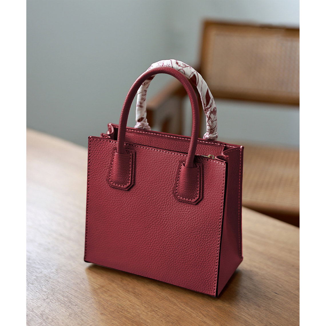 Mini Tote Leather DIY Kit – Hand-Sewn Top Grain Leather Bag detail image 12