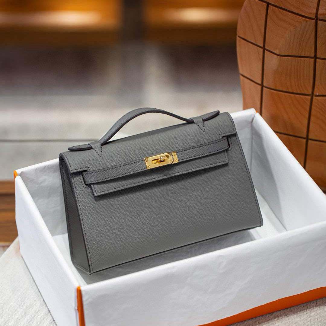 Small Leather Top Handle Bag with Adjustable Strap for Women detail image 19