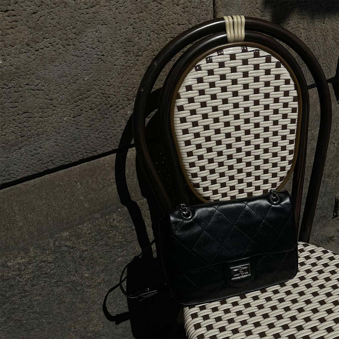 Top Grain Leather Quilted Chain Bag – Small and Large detail image 2