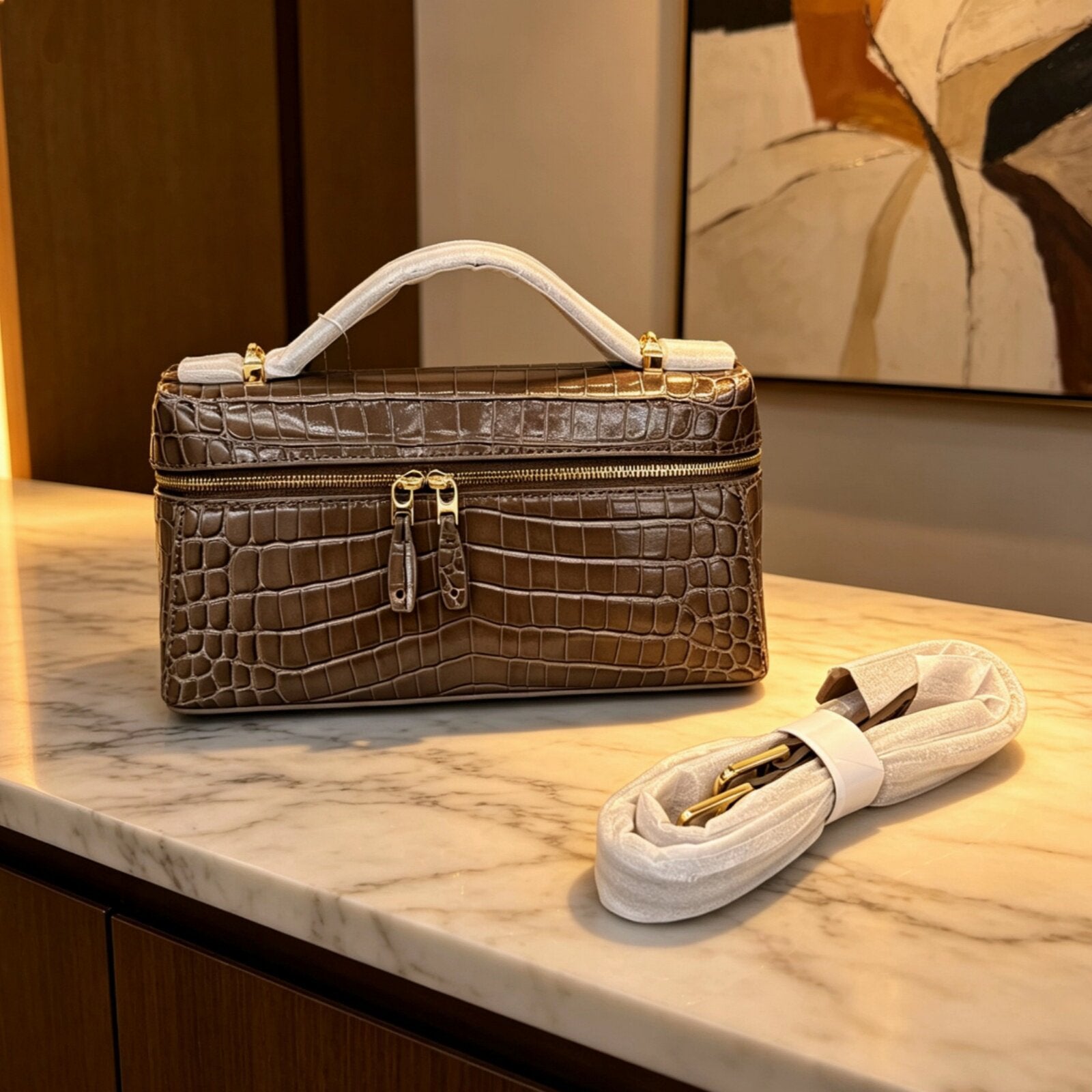 LP23 Extra Handbag in Crocodile Embossed Top Grain Leather detail image 5