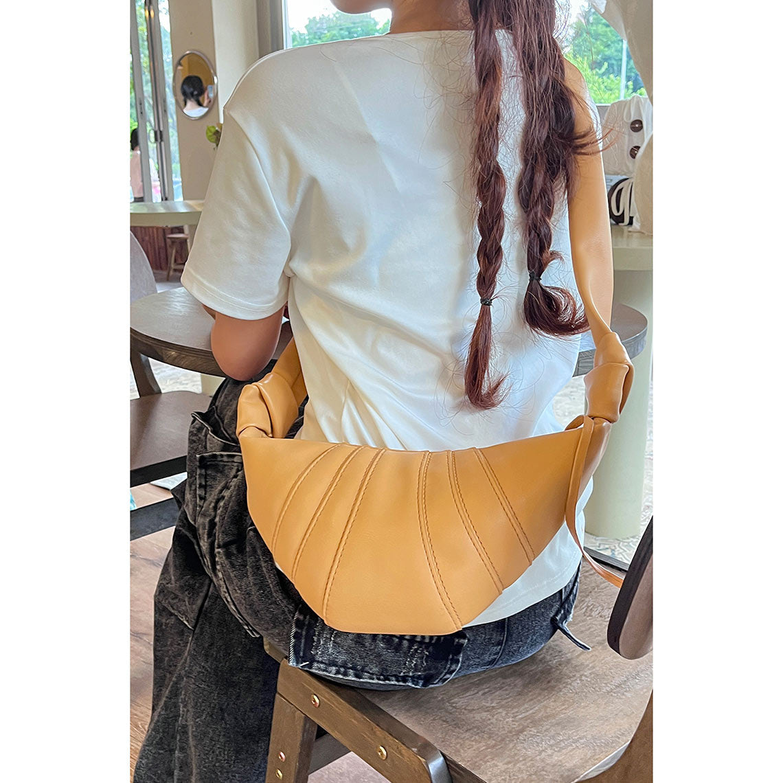 Hand Sewn Leather Croissant Shoulder Bag DIY Kit - Khaki or Dark Brown detail image 5