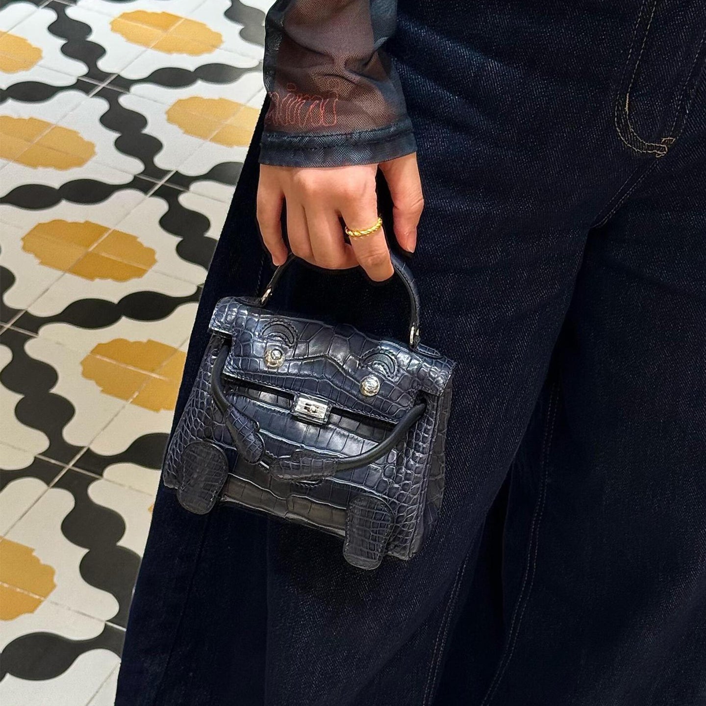 Mini Leather Bag Charm Keychain – Croc-Embossed & Smooth Calfskin, 11 Colors detail image 3