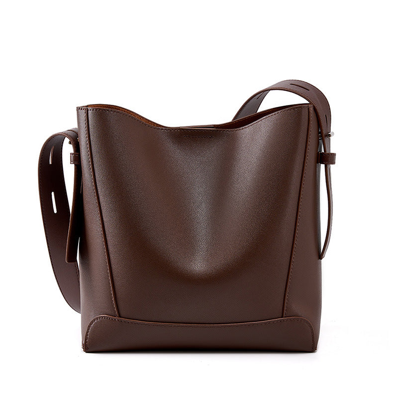 Minimalist Leather Bucket Bag - Large Capacity Commuter Shoulder Bag detail image 8