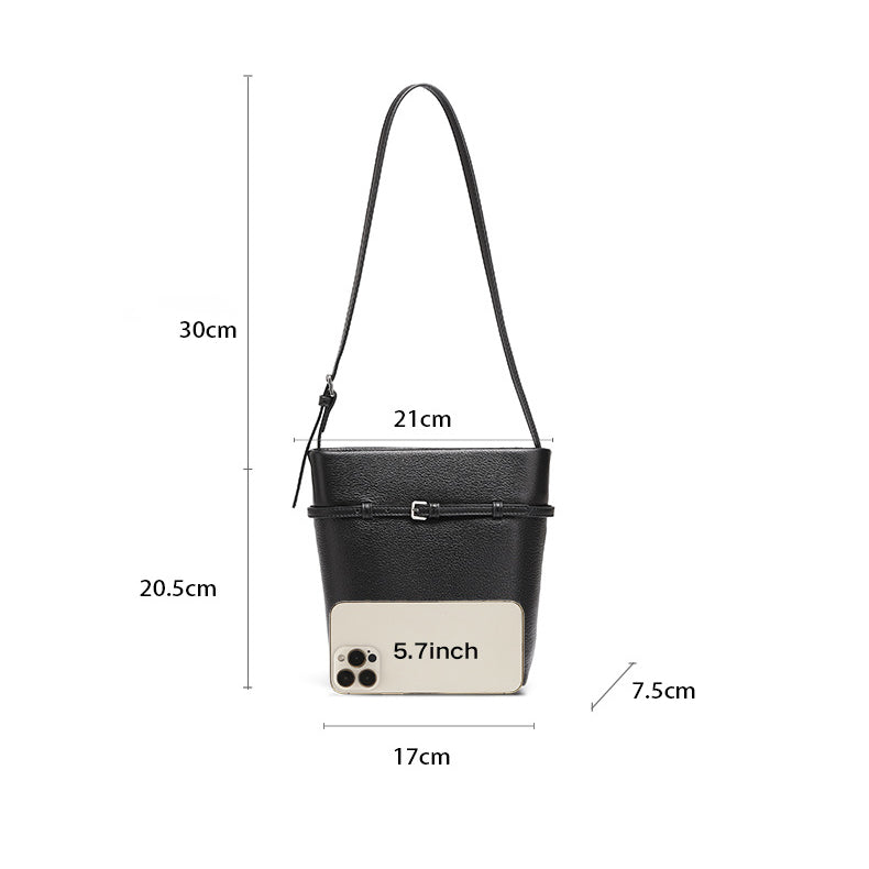 Vintage Leather Bucket Bag | Minimalist Old Money Tote detail image 3