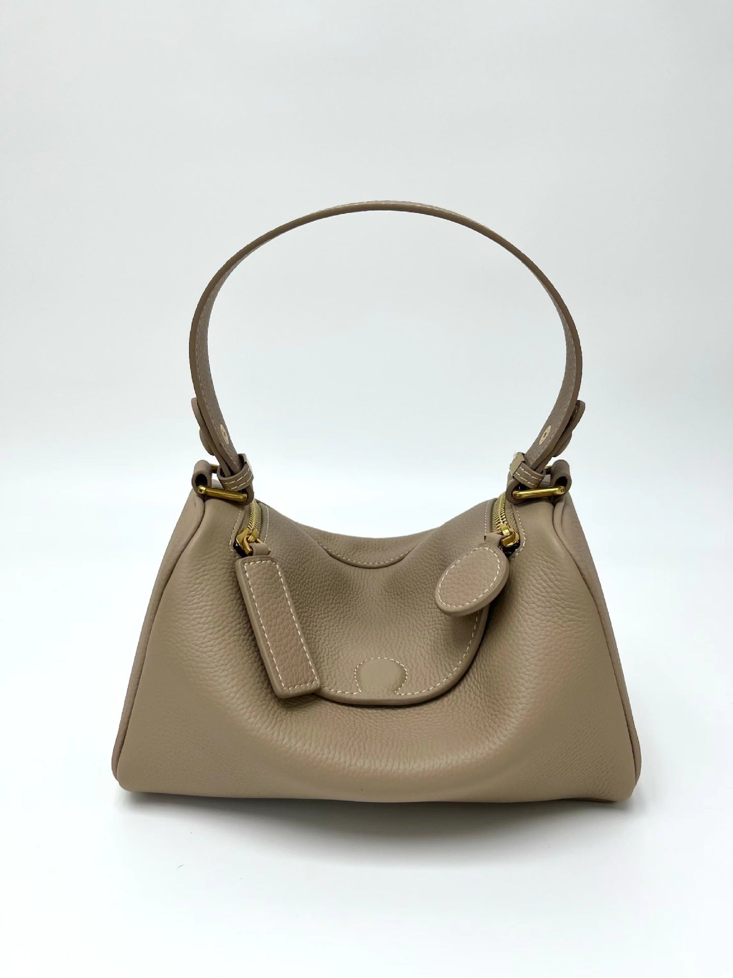 Top Grain Leather Pillow Bag for Women - Shoulder and Crossbody Bag detail image 9