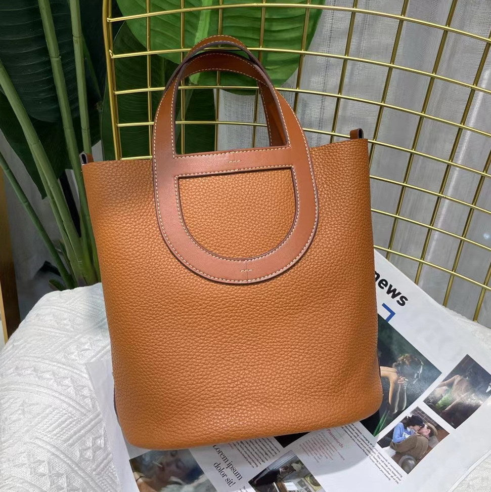 Soft Top Grain Leather Bucket Bag with Adjustable Strap detail image 4