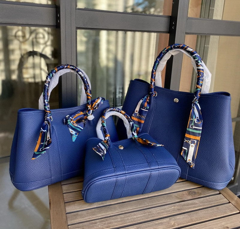Top Grain Leather Tote Bag with Removable Canvas Strap detail image 3