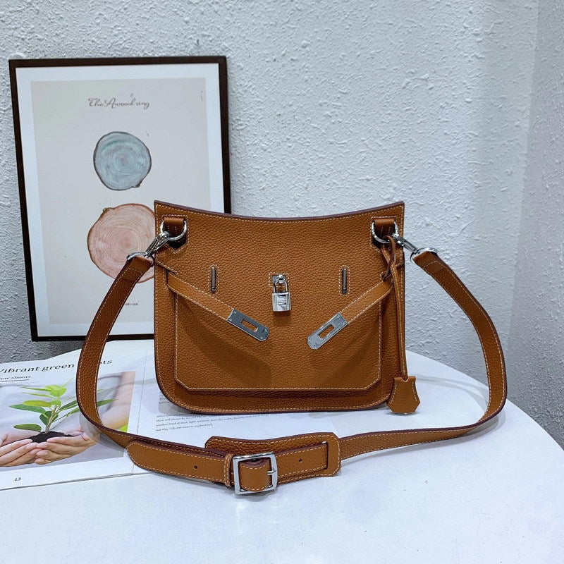 Top Grain Leather Messenger Shoulder Bag with Adjustable Strap detail image 13