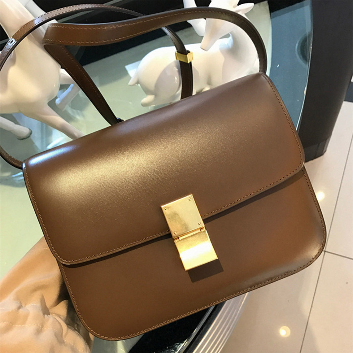 Textured Leather Tofu Box Bag – Small/Medium, Brown/Black/Beige detail image 2