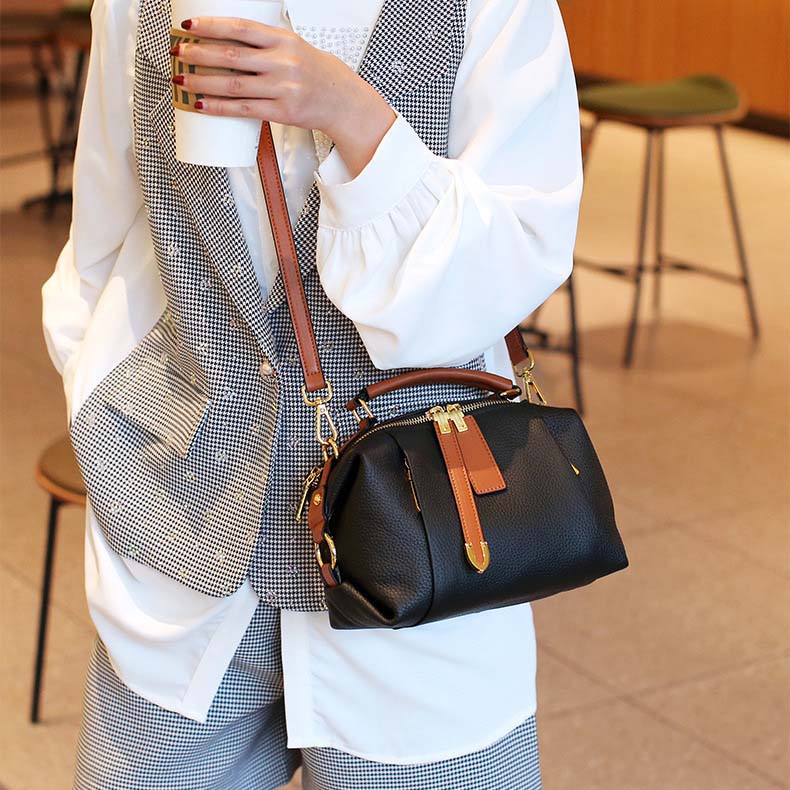 Pebbled Grain Leather Boston Bag | Cowhide Crossbody Satchel detail image 15