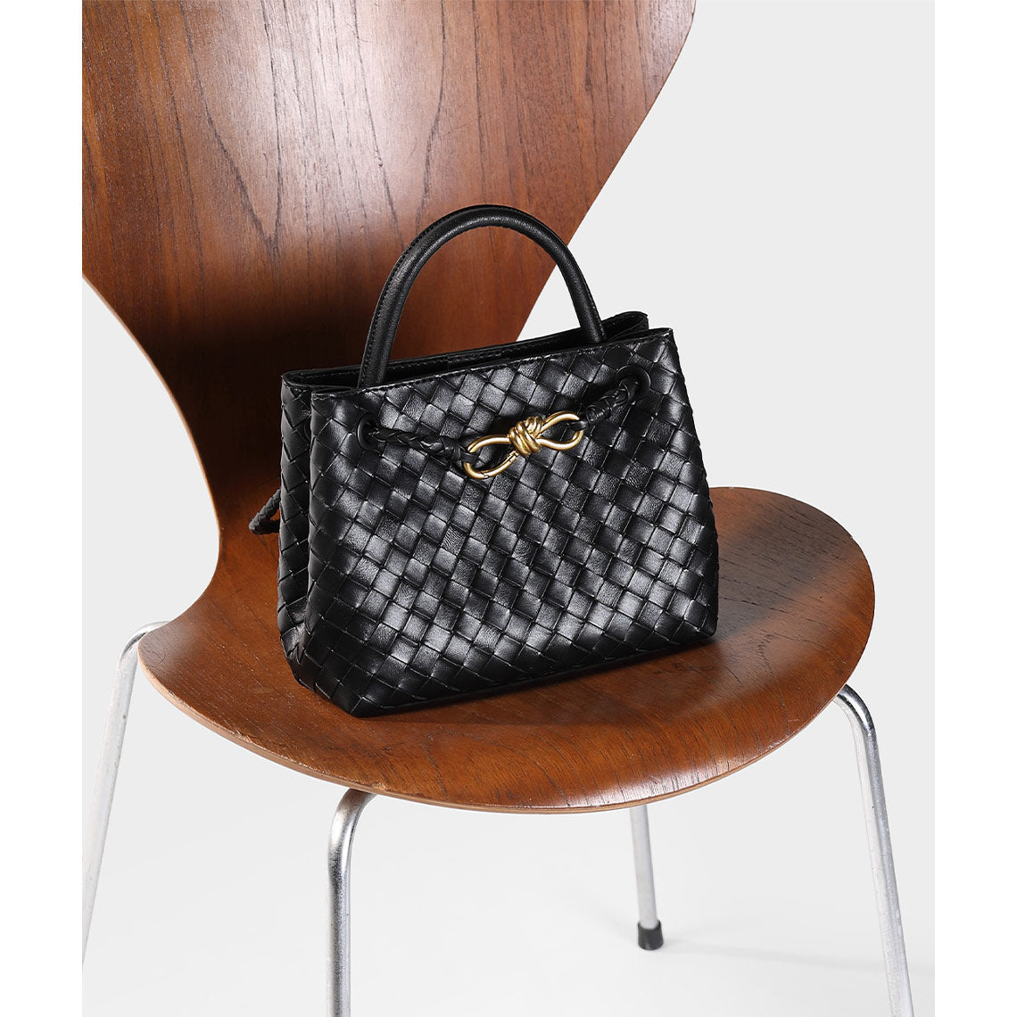 HandsewGift DIY Woven Leather Small Tote Kit – Black or Brown detail image 8