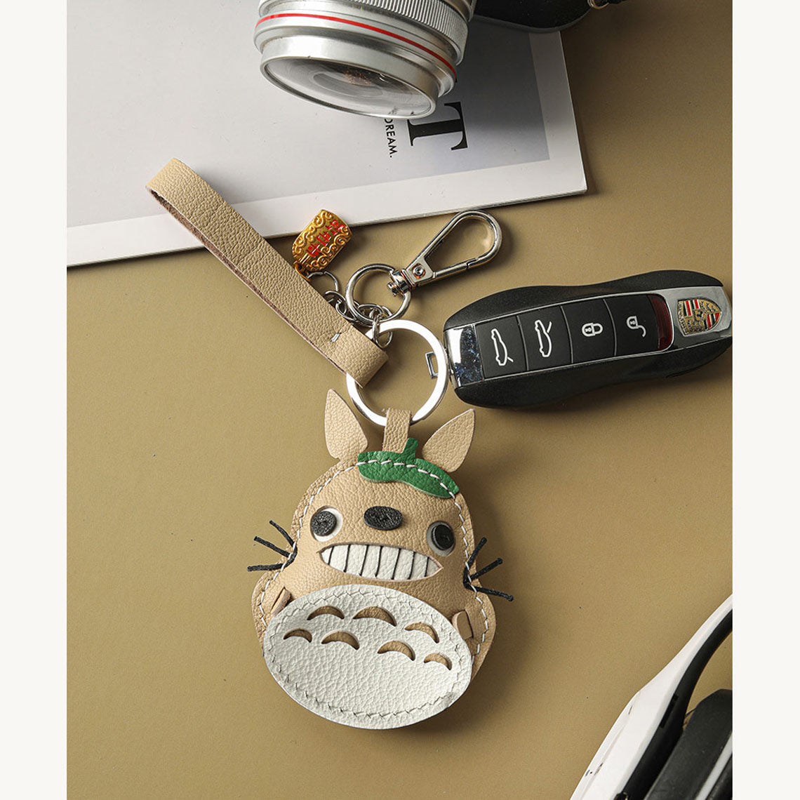 Goatskin Leather Cat Keychain DIY Kit – Hand Sewing Craft Project detail image 7