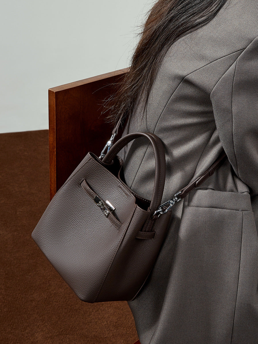Pebbled Grain Leather Basket Bucket Bag detail image 8